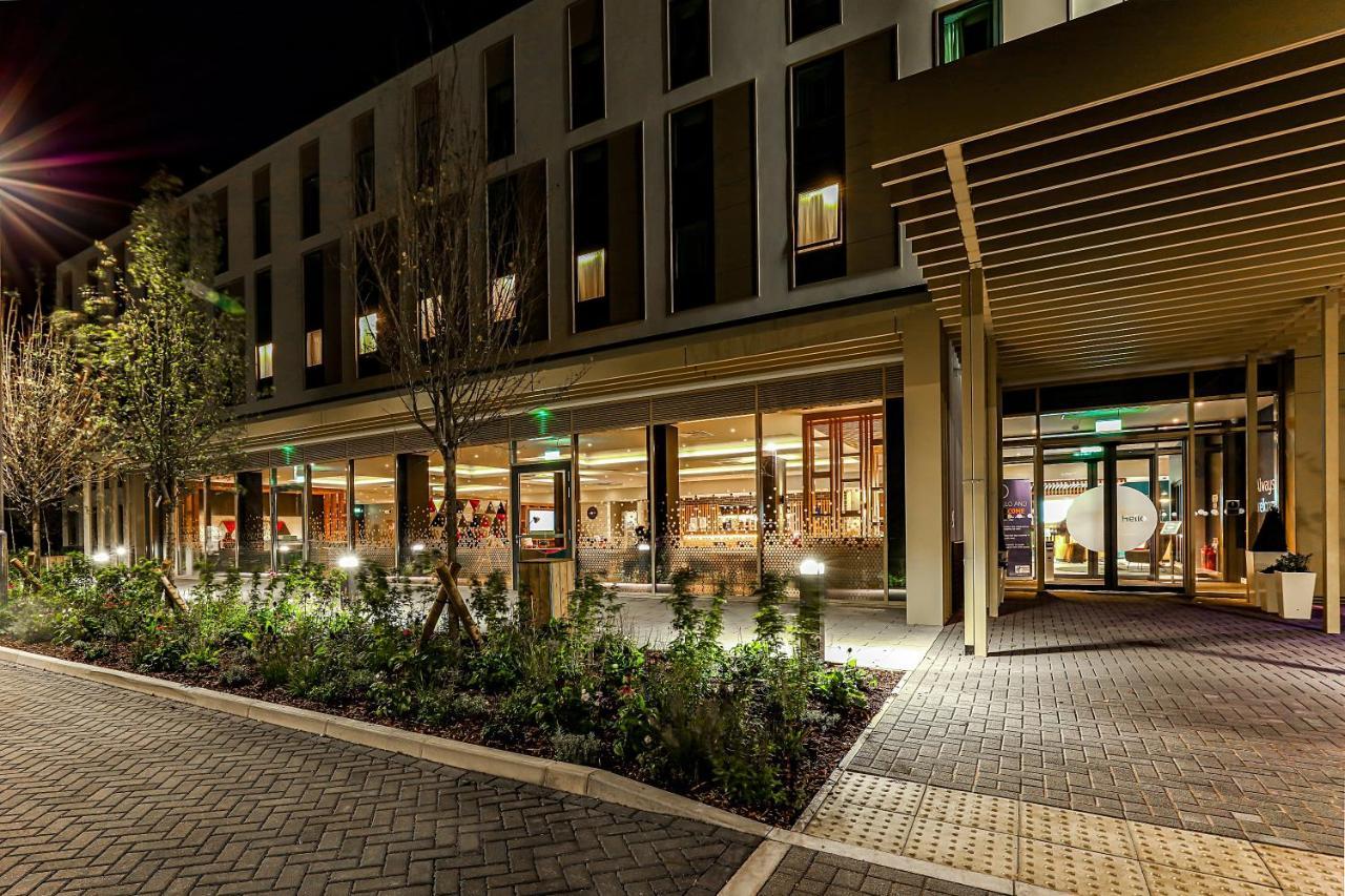 Holiday Inn Express - Bicester By Ihg Exterior photo